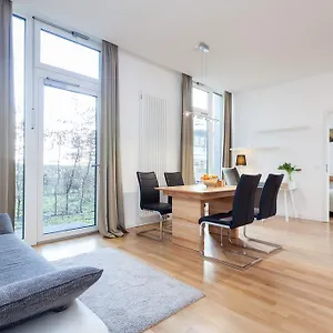 Modern In The Luxury Complex Marthashof , Berlijn Duitsland